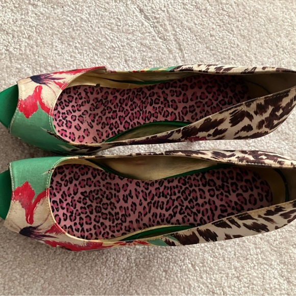 Nine West heels w/ animal print and tropical floral print Roberto-Cavalli Gucci - Picture 6 of 7